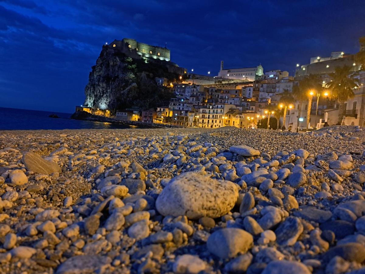 Il Ritratto Casa Vacanza シッラ エクステリア 写真