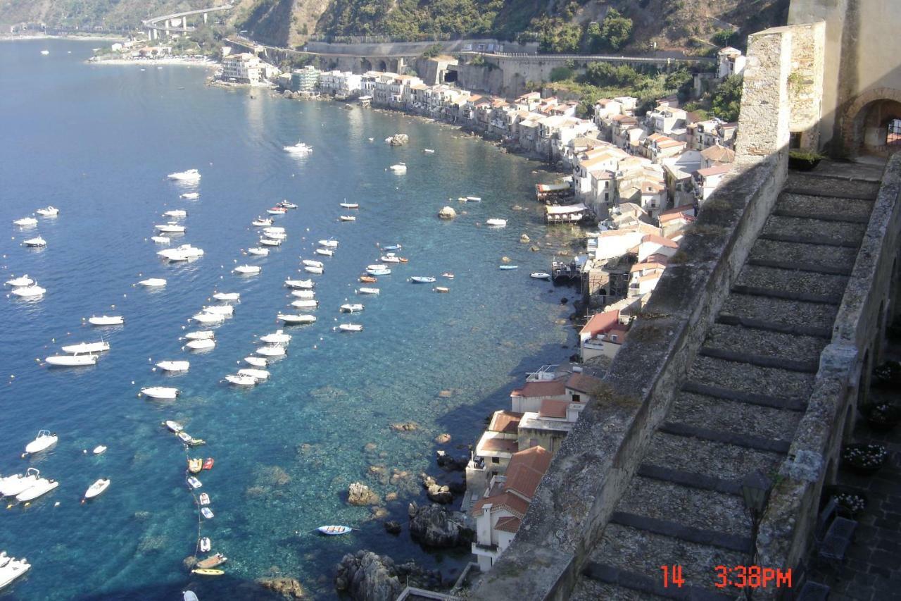 Il Ritratto Casa Vacanza シッラ エクステリア 写真