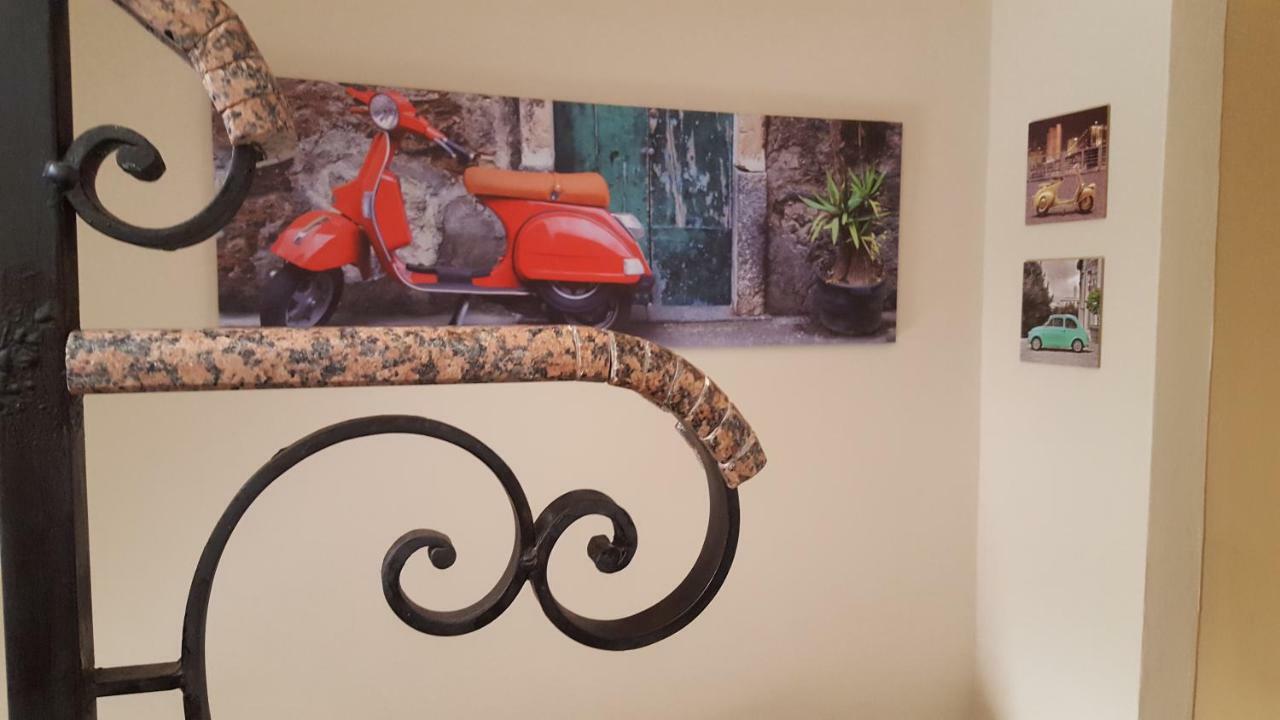 Il Ritratto Casa Vacanza シッラ エクステリア 写真